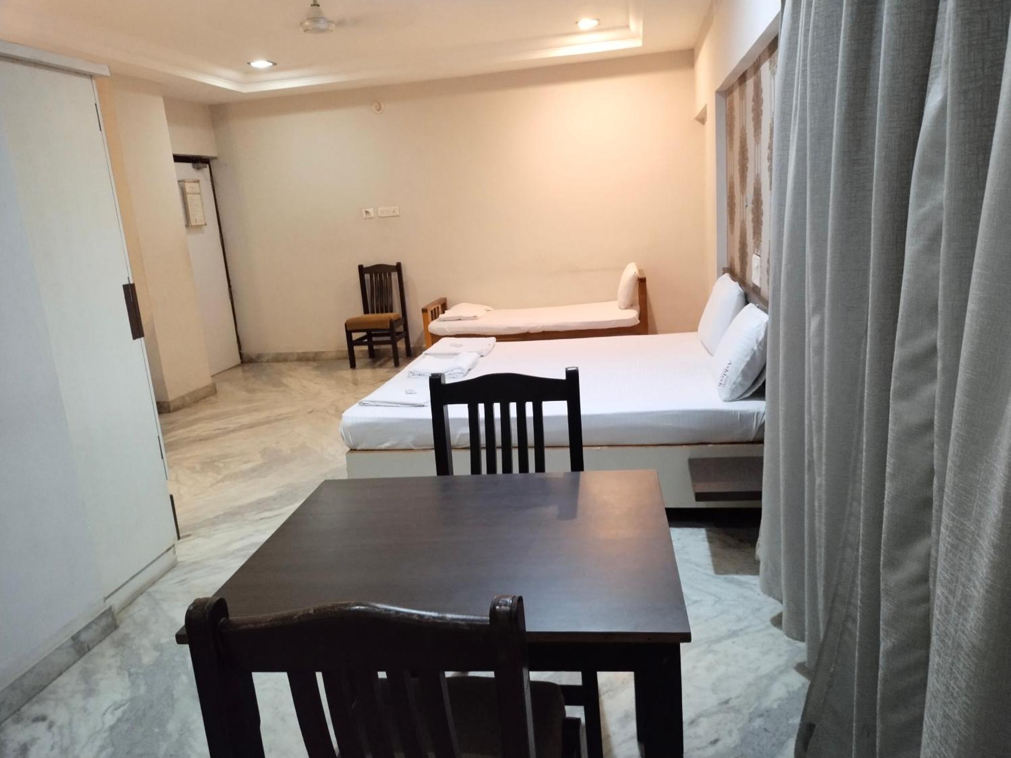 Hotel Ashlesh Manipal Zewnętrze zdjęcie