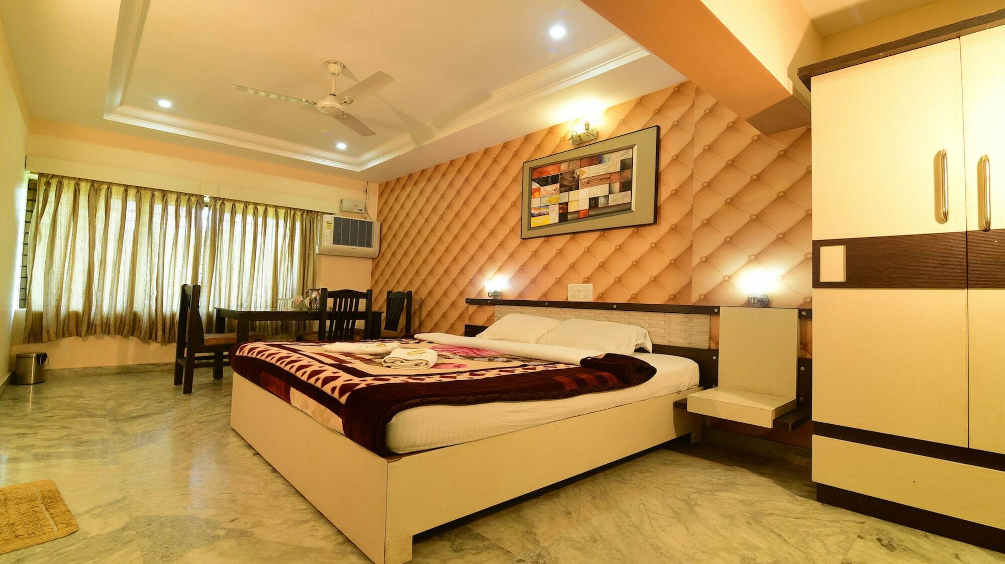 Hotel Ashlesh Manipal Zewnętrze zdjęcie